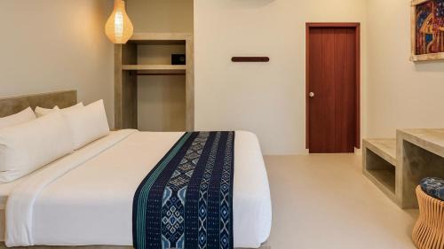 Selong Belanak Hotel | Pandan Bungalows