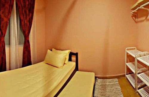 Kampung Haji Abdullah Hukum Apartamento | pangsapuri putra ria bangsar
