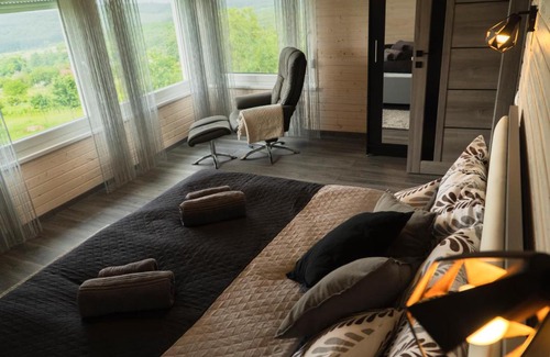 Mencshely Apartamento | Panoráma Borbirtok