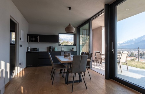 Lana Chalet De Esquí | Chalet panorámico con terraza privada