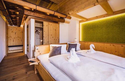 Kaprun Apartamento | Panorama Hotel Guggenbichl - inkl Sommerkarte, einmaliger Eintritt ins Tauern Spa & bester Ausblick über Kaprun