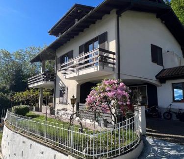 Carciano Cama Y Desayuno | Panorama