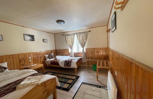 Namche Bazaar Cabina | Panorama Lodge and Restaurant