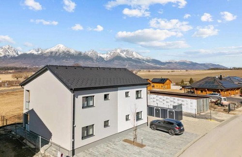 Velky Slavkov Apartamento | Panorama View II