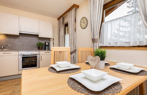 Flachau Apartamento | Panoramablick - Appartement Bergpanorama