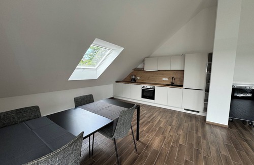 Ippendorf Apartamento | Panoramawohnung in Bonn's Höhenlage