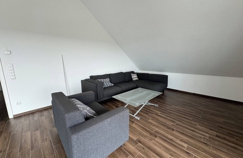 Ippendorf Apartamento | Panoramawohnung in Bonn's Höhenlage