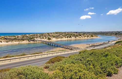 Port Noarlunga South Casa | Panoramic Ocean View Holiday Home Port Noarlunga Sth