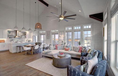 Cinnamon Shore Villa | Panoramic Bay TC 5101