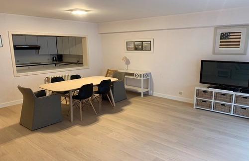 Knokke Apartamento | Felicidad panorámica frente a la playa