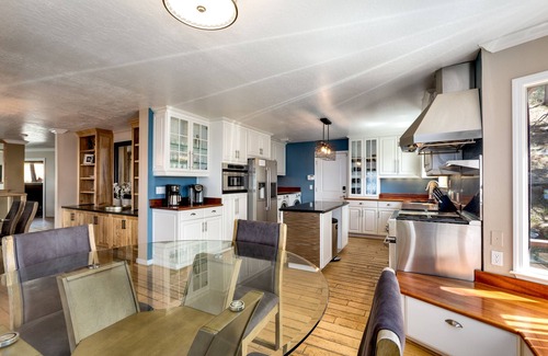 Zephyr Cove Casa | Panoramic lake views, two game rooms, close to beaches, and skiing, Sleeps 10