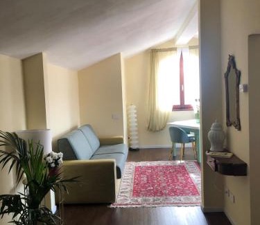 Carmignano Apartamento | Panoramic Loft Artimino Tuscany
