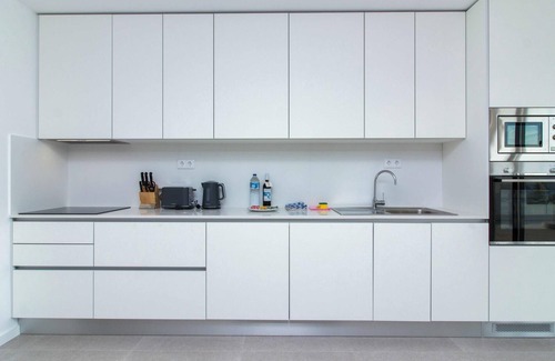 Olhos D'Agua Apartamento | Panoramic N Apartment | Rooftop Pool & Sea View & BBQ