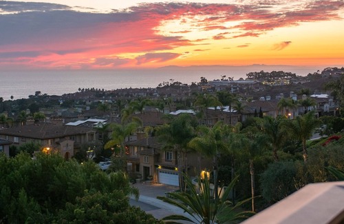 Monarch Beach Condominio | Panoramic Ocean View-No Stairs-King Bed-Walkin shower, 24hr Manned Sec. Gates