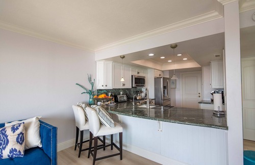Del Obispo Condominio | PANORAMIC OCEAN VIEWS-Recently updated. 3BR 2.5 Bath