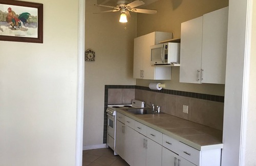 Estate Eastern Water Island Apartamento | Panoramic ocean views , continuous trade winds