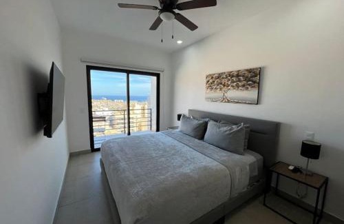 Libertad Apartamento | Panoramic Oceans Views 2 bdrm 2 bath W-Private Terrace