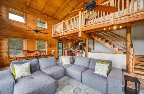 Dickel Apartamento | Panoramic Paradise 3BR Cabin with Idyllic Views