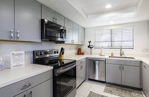 Palm Springs Cabaña | Panoramic Perfect w/ Amazing Views! 7-Day Min