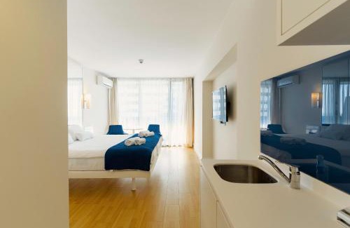 New Boulevard Apartamento | Panoramic Sea View in Batumi Hotel