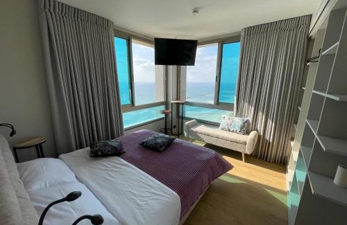 Netanya Apartamento | Panoramic Sea View Luxury Suite