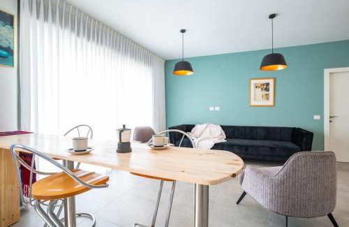 Nahariya Apartamento | Panoramic Sea Views Coastal Escape by Sea N' Rent