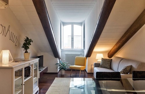 Cit Turin Apartamento | apartamento panorámico ático. Aparcamiento privado, wifi