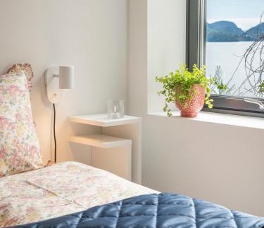 Bergenhus Apartamento | Panoramic view with private terrace