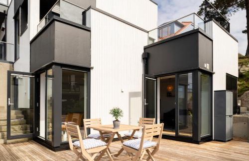 Bergenhus Apartamento | Panoramic view with private terrace
