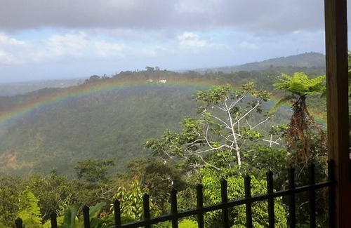 Santa Isabel Casa | ¡Vistas panorámicas deslumbrantes de 270 ° del encantador Puerto Rico!