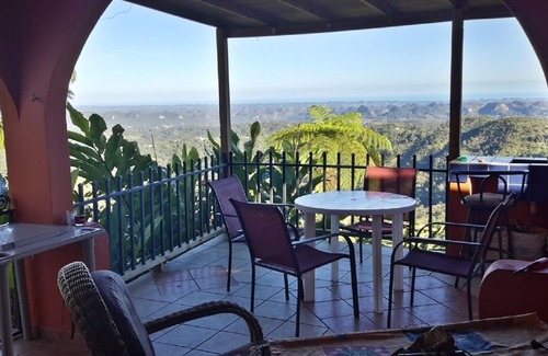 Santa Isabel Casa | ¡Vistas panorámicas deslumbrantes de 270 ° del encantador Puerto Rico!