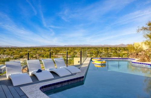 Turquoise Hills Casa | Panoramic Views Private Pool Patio Lounge w Firepit Royal Palm by AvantStay
