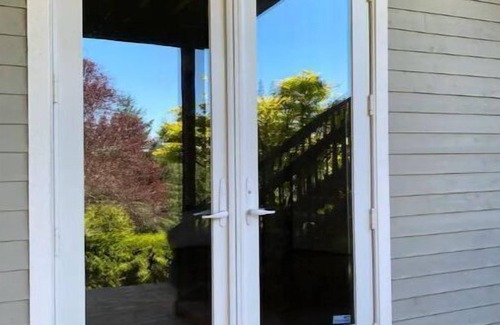 Cougar Mountain Casa | Panoramic Views, Theater, Gym: 2000+ sqft Getaway