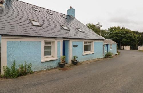 Trefin Casa | Pant y FFynnon