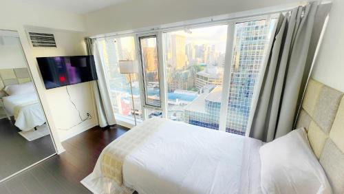 Downtown Toronto Apartamento | Pantages Skyline Suite in Toronto Centre - Free Parking