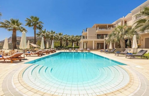 Rodhia Casa | Pantanassa Palm Tree Villa