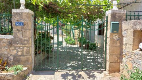 Stoupa Casa | Pantheo