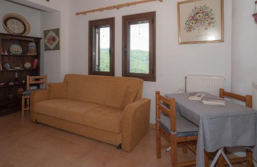 Zagora-Mouresi Casa | Pantheon 2