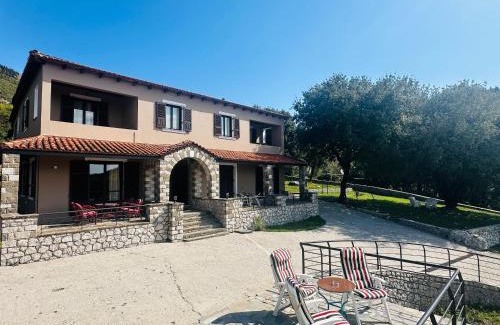 Central Tzoumerka Casa | Panthoron Tzoumerka
