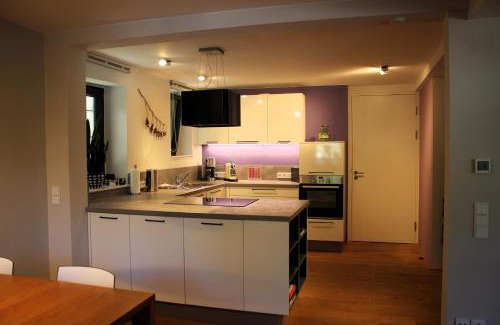 Dossenheim Apartamento | Pantone Ultra