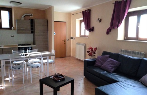 Montalto delle Marche Condominio | APARTAMENTO PAPAVERO agriturismo IL VECCHIO ACERO