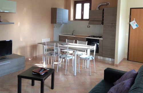 Montalto delle Marche Condominio | APARTAMENTO PAPAVERO agriturismo IL VECCHIO ACERO