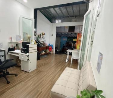 Downtown Ho Chi Minh City Hotel | PAPAYA HOTEL & Café 2