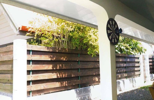 Tiarei Casa | Papen's bungalow Summ