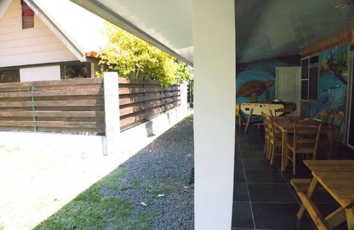 Tiarei Casa | Papen's bungalow Summ