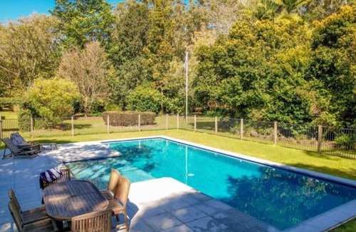 Lake Innes Casa | Paperbark Lodge- pool, space, private