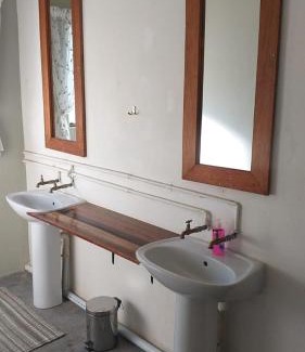 Leeupoort Otro | Paperbark Self Catering Units