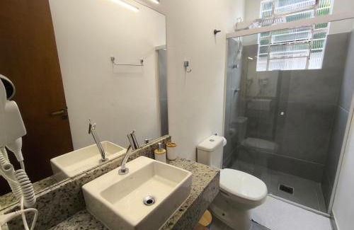Porto da Madama Casa | Paqueta · Paquetá 2 quartos - AC , Wi-Fi e Churrasqueira!