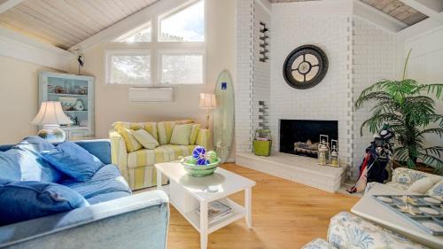Debordieu Colony Casa | Par Fore the Course home by Peace Vacations