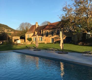 Cenac-et-Saint-Julien Cama Y Desayuno | Par La Rivière